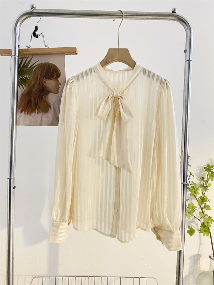 リボンブラウス縦縞模様長袖ボウタイリボンブラウス
