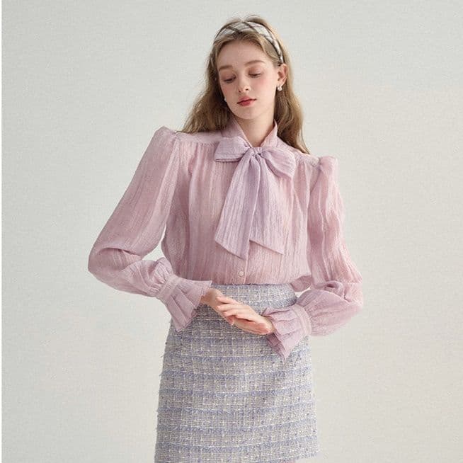 リボンブラウス 透け感シアー生地大きなリボンタイ付きブラウス