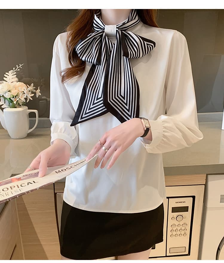 リボンブラウス 優美な縞模様ボウタイリボンブラウス